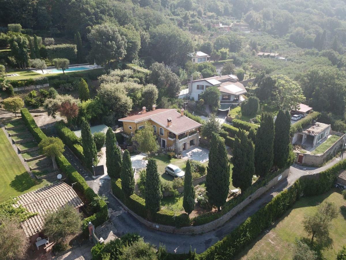 Il Nido Del Falco Bed & Breakfast Castel Gandolfo Bagian luar foto